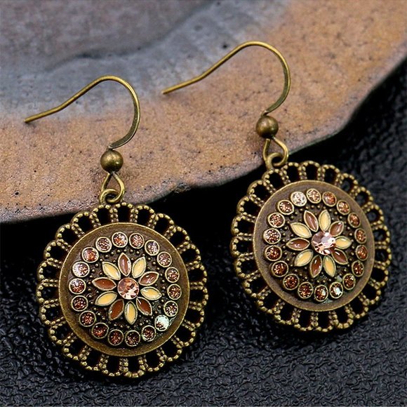 Ella & Elly Jewelry - NWT~ ELLA & ELLY FLORAL MEDALLION DROP EARRINGS